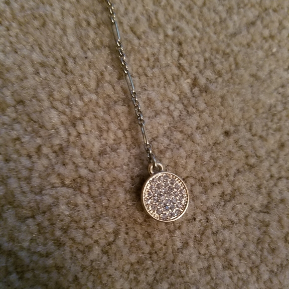 Adjustable Gold Tone Dangle Choker - Picture 3 of 8